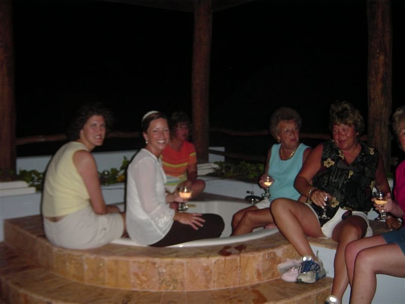 Hot Tub 

Girls