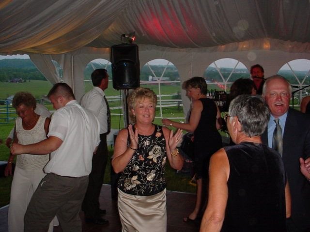 Mom Bustin a 

Move