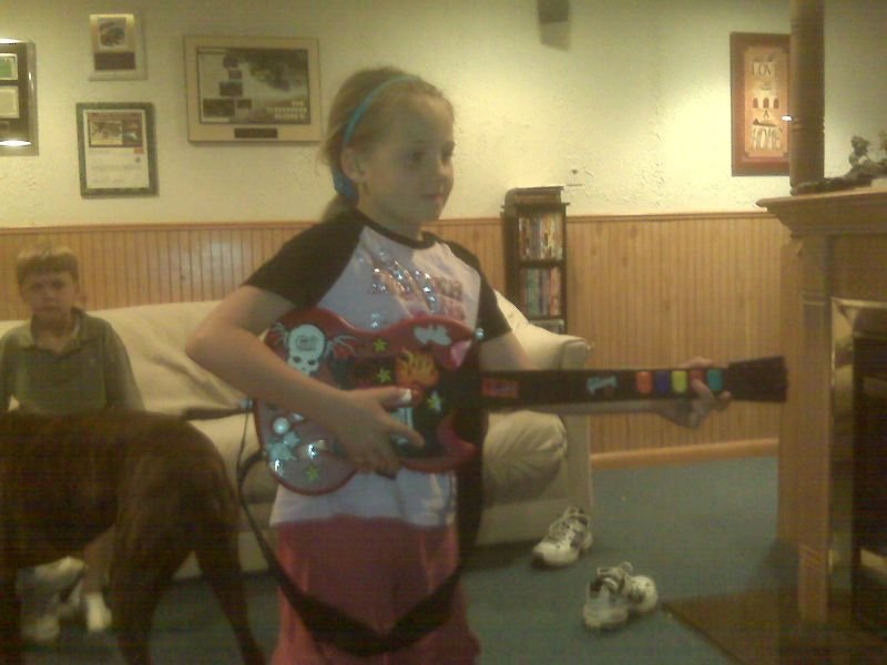 Nicole - Guitar Hero